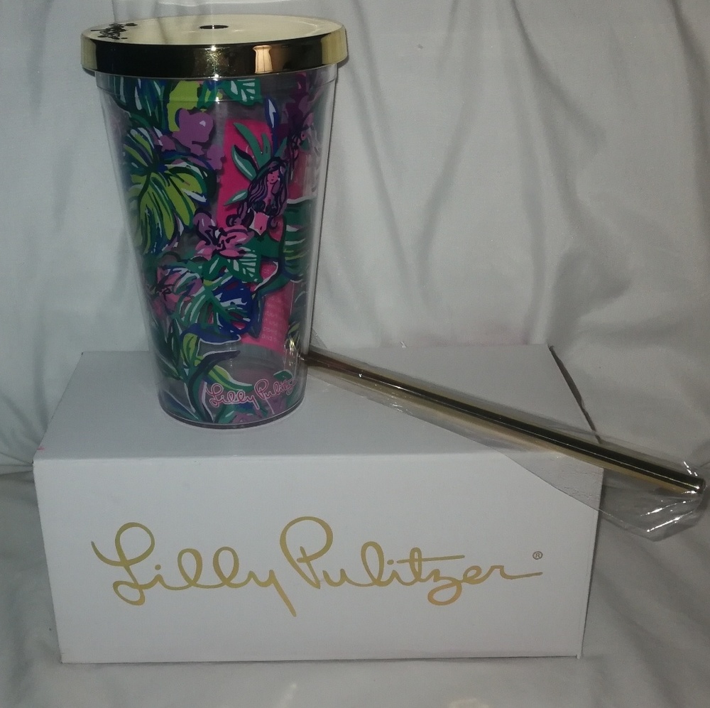 Cup with Straw Mermaids in the Shade